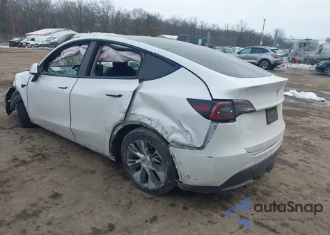 2021 Tesla Model Y Long Range Dual Motor All-Wheel Drive from USA, damaged, VIN 5YJYGDEE0MF296073